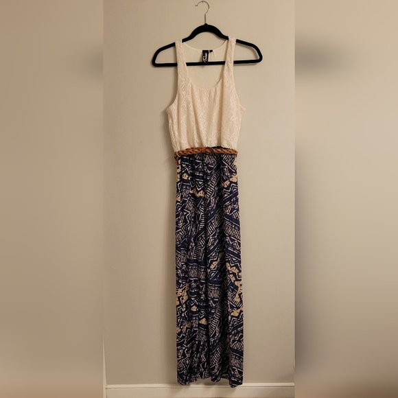 Trixxi Maxi Dress - Picture 1 of 2